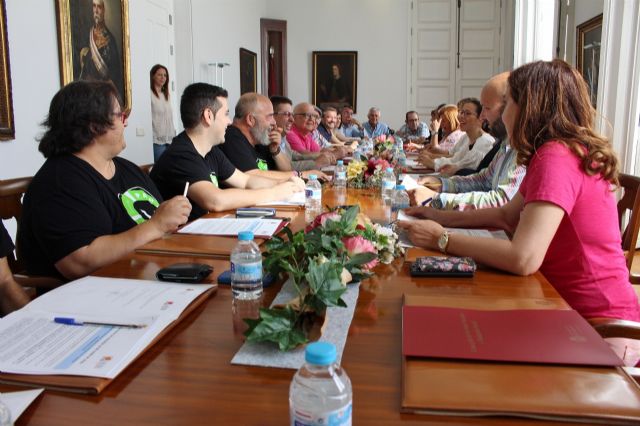 Cs agradece el trabajo de los funcionarios de Servicios Sociales tras la Mesa de Vivienda y pide 'evitar el triunfalismo'