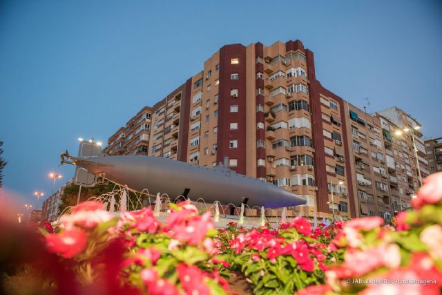 El Submarino se ilumina esta noche por el Día Mundial del Donante de Sangre