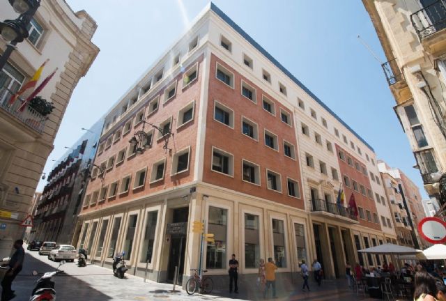 Cs Cartagena denuncia que varios edificios municipales siguen sin exponer la obligada etiqueta de eficiencia energética