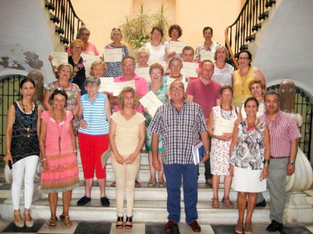 Servicios Sociales clausura la novena edicion de las Escuelas de Verano para Personas Mayores