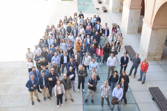 Un plan de ayuda a estudiantes y revisar las normas de evaluación, primeras medidas de la iniciativa Paréntesis