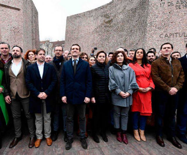 MC: El PP sostiene el Gobierno de 'tránsfugas y vendedores de humo' en contra de sus Estatutos y las recientes críticas de sus dirigentes a Cs y VOX