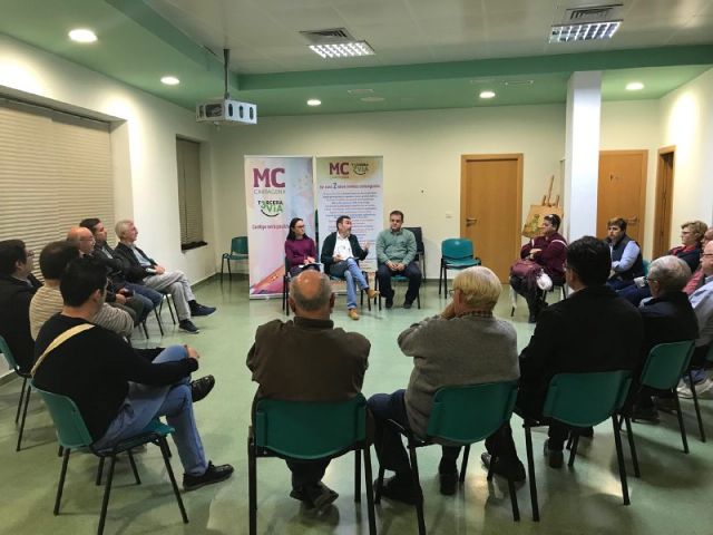 MC repasa con los vecinos de La Aljorra las actuaciones realizadas en esta diputación y los retos de futuro