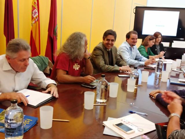 Giménez desea que 2018 sea el último año perdido y se retome la senda de la reforestación impulsada desde la Alcaldía de MC