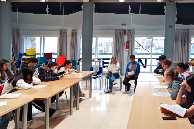 El Consejo Municipal de Infancia y Adolescencia de Cartagena prepara el pleno infantil del 20 de noviembre