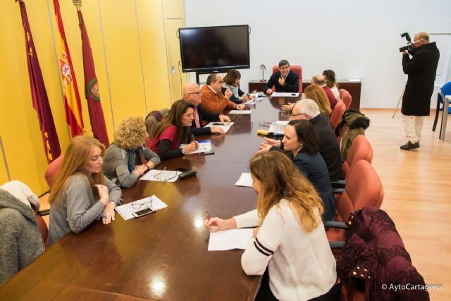 Los cinco grupos municipales se muestran favorables a la Comision de Investigacion sobre el Contrato del Agua