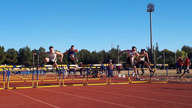 El UCAM Atletismo Cartagena dominó el campeonato Regional de pruebas combinadas de Invierno