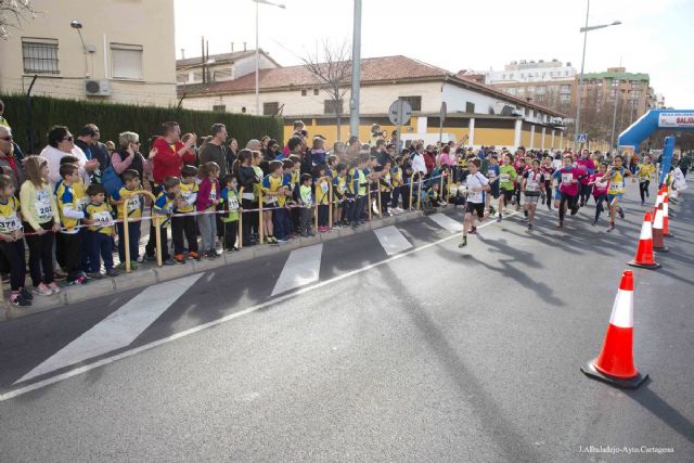 Deporte y solidaridad se dieron la mano en la III Milla Urbana La Huertecica