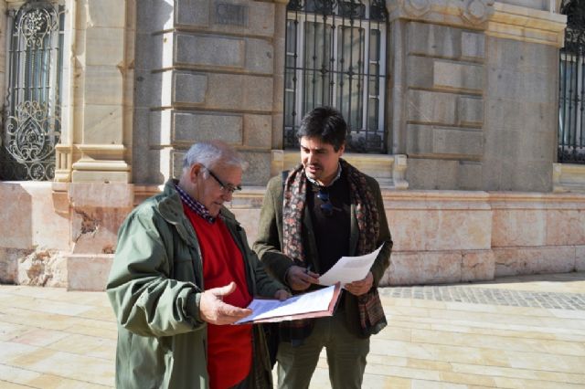MC y los vecinos del Sector Estación trabajan juntos para eliminar las trabas a la descontaminación del Hondón