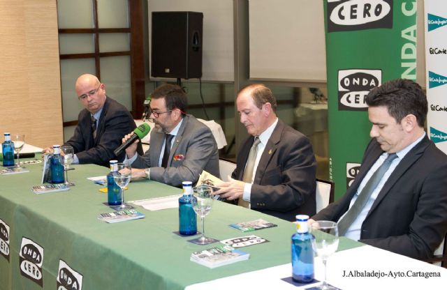 Onda Cero presenta su guía de bolsillo de la Semana Santa cartagenera