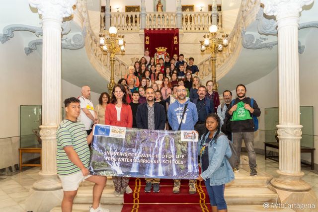 Cartagena recibe a 30 jóvenes europeos de un proyecto de Erasmus+ en Salesianos sobre la escasez de agua