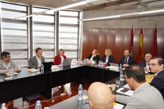 El Ayuntamiento reforzará la alianza con el CEEIC para fomentar la formación y el empleo en la industria 5.0