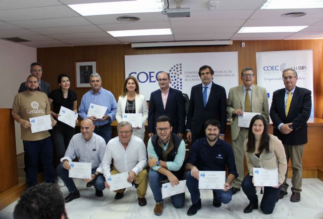 'Emprendedores 360´ cierra su primera edición con 33 proyectos participantes