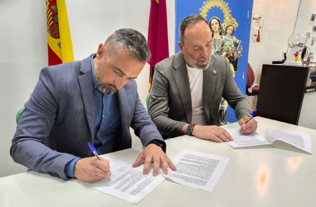 La Asociación de Vecinos del Casco Histórico y la Archicofradía de la Virgen del Carmen impulsan la nueva sede de la calle del Duque