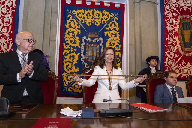 Ana Belén Castejón consigue mayoría absoluta y repite como alcaldesa de Cartagena