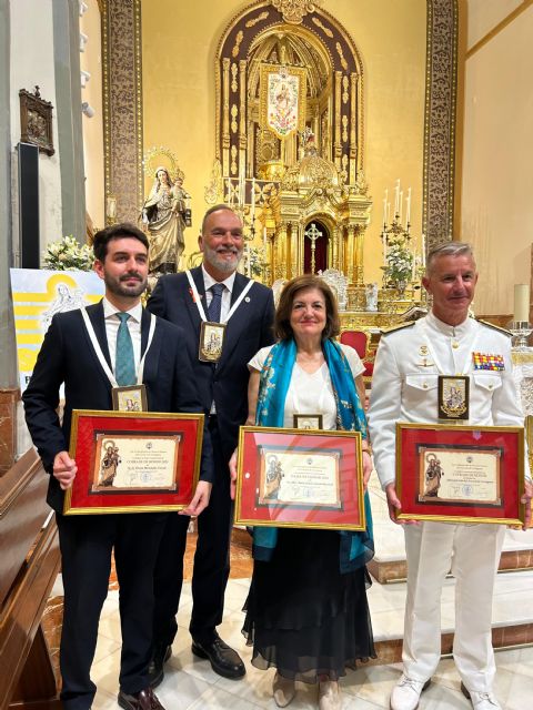 La presidenta de la UCAM, nombrada Dama de Honor de la Archicofradía de la Virgen del Carmen