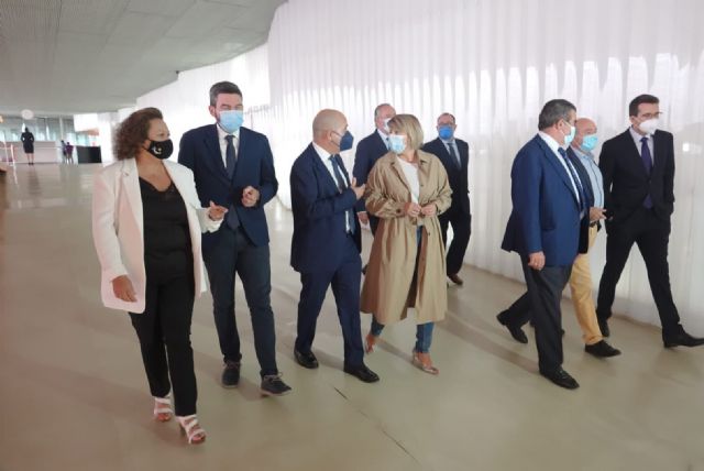 El Puerto de Cartagena se posiciona como centro de operaciones de la economía circular para convertirse en el puerto más sostenible del Mediterráneo