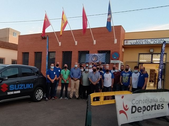 1.600 ejemplares ornitológicos dan color en la segunda exposición del Campo de Cartagena