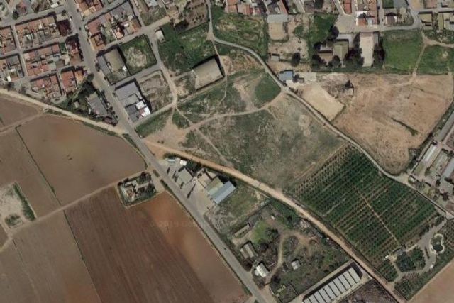 Sale a información pública la autorización de uso excepcional del terreno para construir el nuevo colegio de La Aljorra