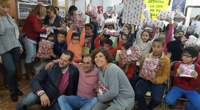 'Cartagena por la Caridad' lleva ilusión al 'Frupo la Esperanza'