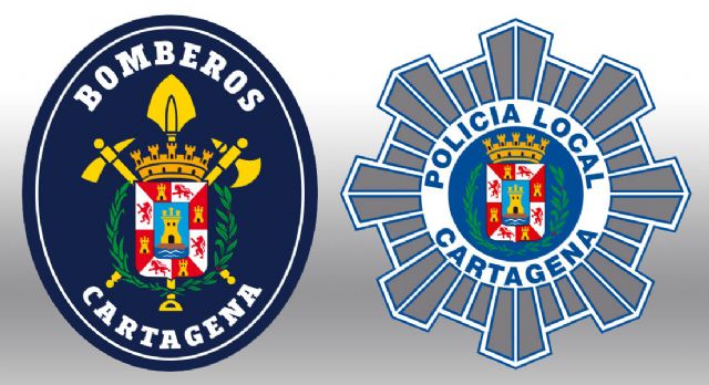 Bomberos y Policia Local intervinieron de madrugada en el incendio de una vivienda en Juan de la Cosa