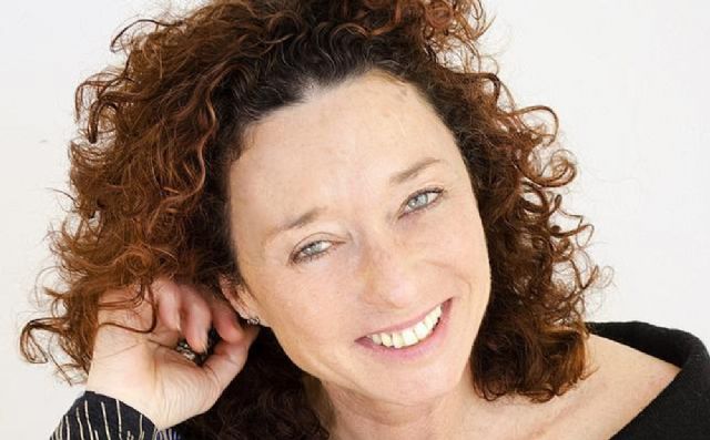 La escritora barcelonesa Maite Carranza participa en los Encuentros con Autor con su libro Victor y los vampiros