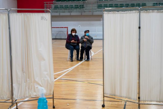 Comienzan en Cartagena las vacunaciones a mayores de 80 años