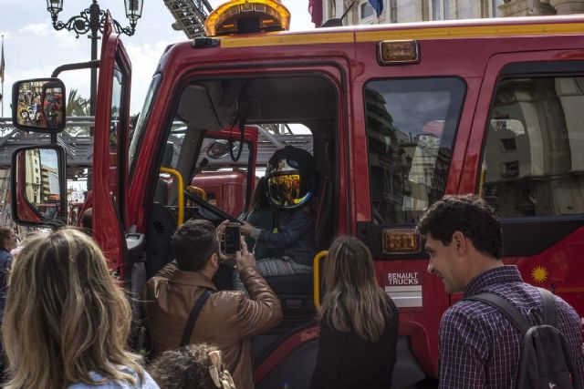 Los Bomberos de Cartagena presentan un nuevo camion