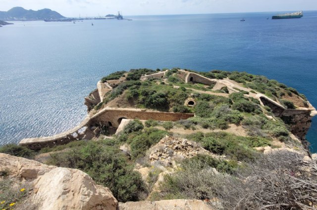 Defensa comunica al Ayuntamiento el inicio de los trabajos de protección de la Batería de la Podadera