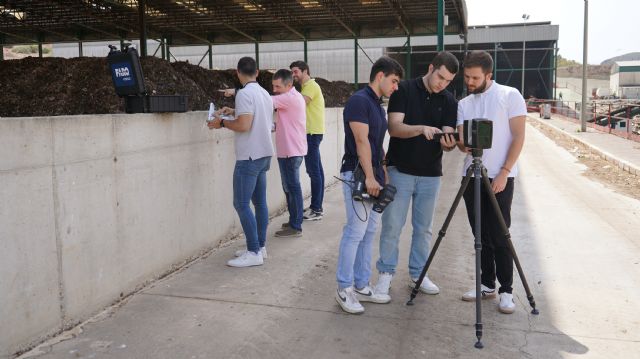 Investigadores de la UPCT ensayan en El Gorguel la gestión eficiente de vertederos a través de gemelos digitales