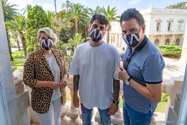 Noelia Arroyo recibe al dj cartagenero Taao Kross