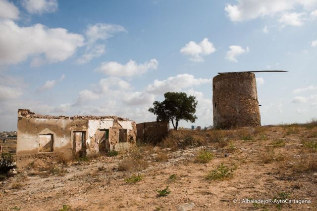 El Ayuntamiento presenta la restauracion del Molino de Los Mateos a la convocatoria del 1,5 por ciento cultural del Ministerio de Fomento