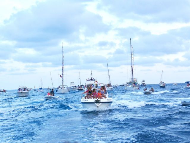 Cabo de Palos acompañó a la Virgen durante la tradicional procesión marinera