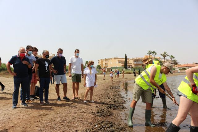 Carmina Fernández: 'Exigimos al Gobierno regional del PP que acabe de una vez con los vertidos al Mar Menor y que actúe de inmediato contra quienes están contaminando'