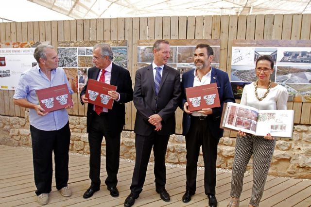 Un libro recorre el proceso de recuperación del Barrio del Foro Romano durante los últimos 35 años