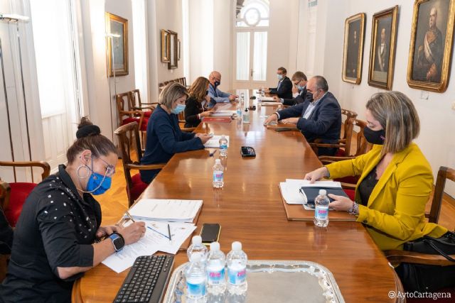 La Junta de Gobierno aprueba las obras de renovación de la red de saneamiento en las calles Isidoro Máiquez y Mújol de Los Nietos