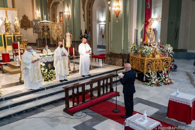 La función votiva a los Cuatro Santos cambia la borrasca por la pandemia