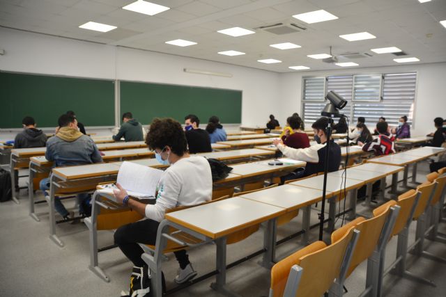 Comienzan los primeros exámenes en la UPCT con las máximas garantías ante la COVID-19