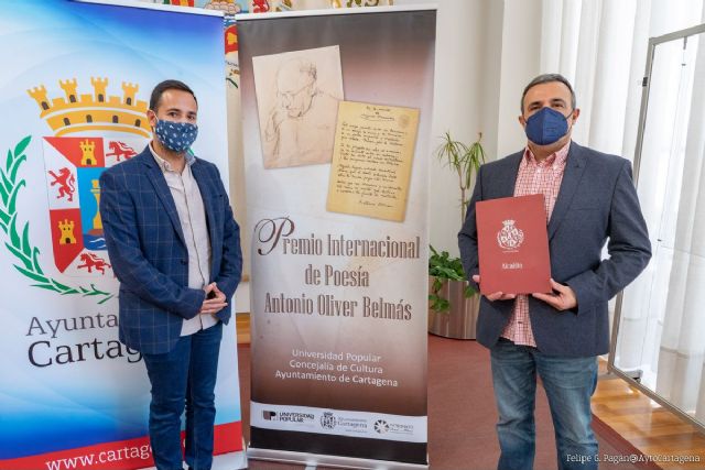 José Antonio Ramírez gana el Premio Poesía Antonio Oliver Belmás con su obra Peccata Mundi