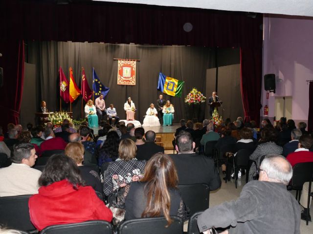 Una conferencia revive la historia de los Juegos Florales de La Palma