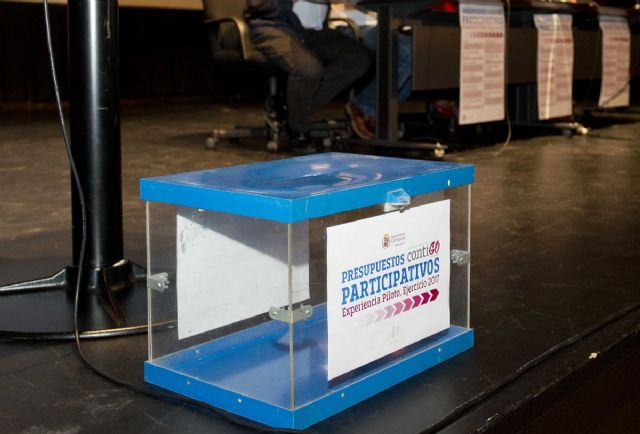 Los tecnicos municipales continuan evaluando las propuestas vecinales a los presupuestos participativos