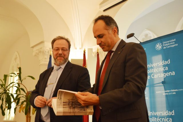 La Politécnica de Cartagena y el Colegio de Ingenieros Navales firman un convenio para fomentar el emprendimiento en el sector marítimo