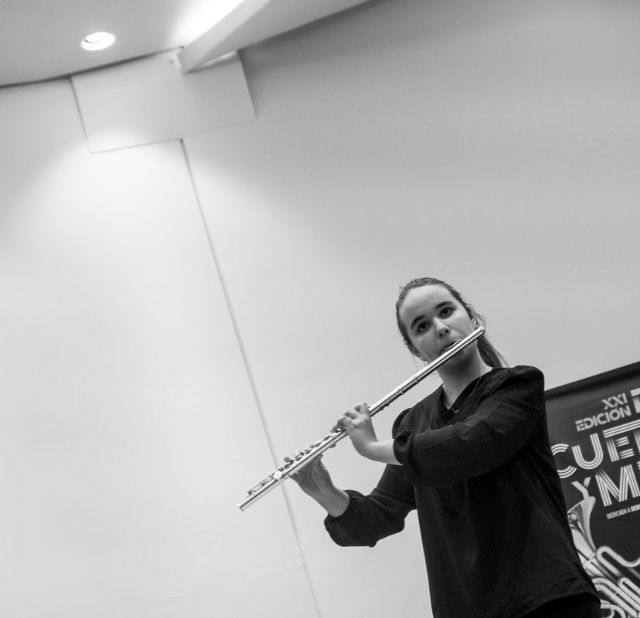 Musicos de los conservatorios de Cartagena, Cieza y Murcia se disputaron la final de viento madera de Entre cuerdas y Metales