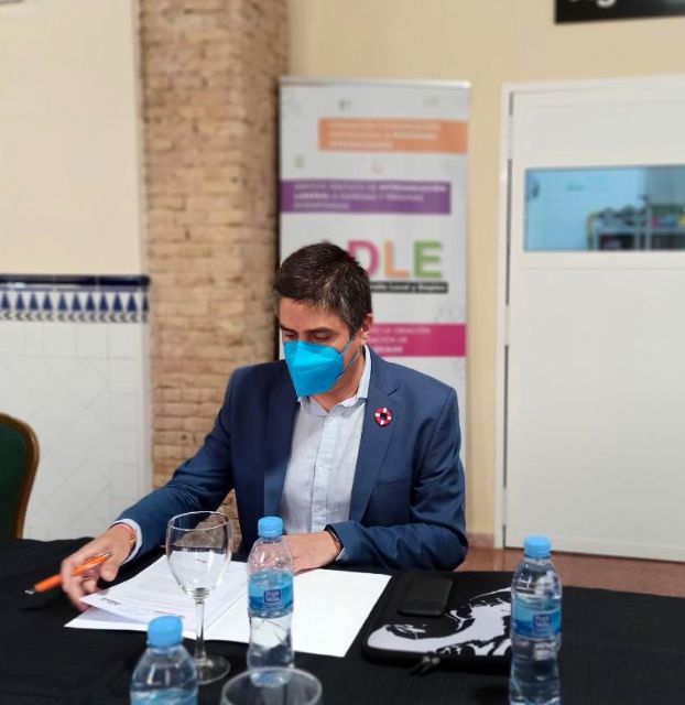 MC exige que se anulen las adjudicaciones por sorteo de los chiringuitos para garantizar la limpieza y equidad del proceso