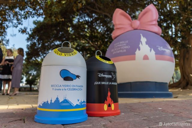 Ayuntamiento y Ecovidrio dedican su nueva campaña a personajes Disney para fomentar el reciclaje en familia