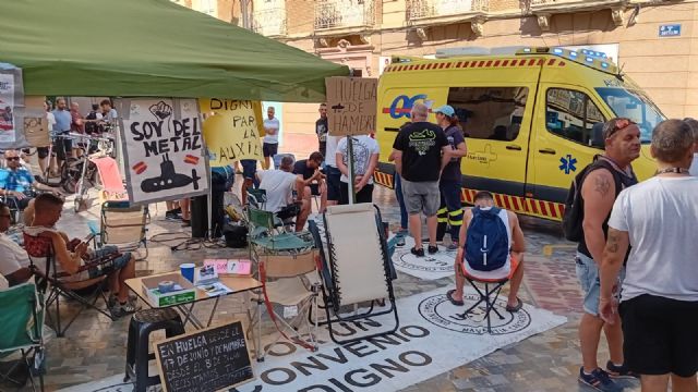 Delegados y trabajadores de CSIF de las empresas auxiliares de Navantia en Cartagena