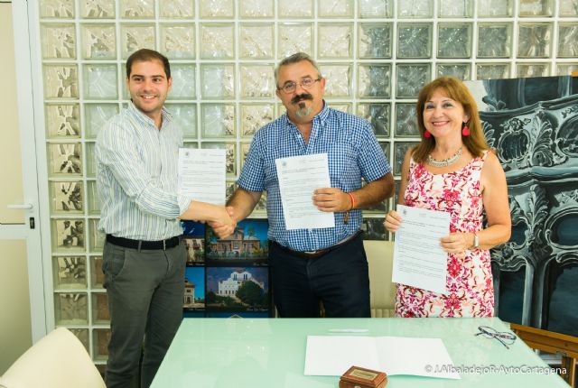 Cartagena de mi Alma y el Casino suscriben sendos convenios con el Ayuntamiento para promover el patrimonio de la ciudad