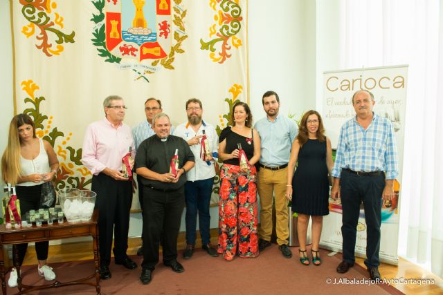 San Gines de la Jara ya tiene un licor en su honor