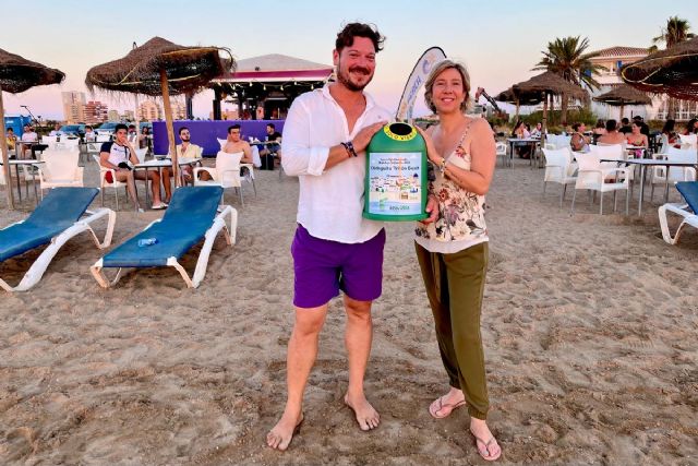 El chiringuito Tritón Beach es reconocido por Ecovidrio como uno de los más responsables con la sostenibilidad en España