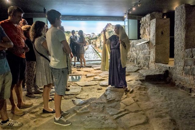 Cartagena Puerto de Culturas prepara rutas guiadas y teatralizadas para el puente de diciembre